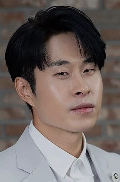Min Do-yoon